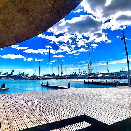 Apartamento Compartido Con Vista Al Puerto Valencia Apartment Luaran gambar